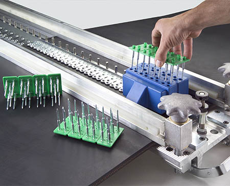 RivetSolidPlateBR6rivets_inst Flexco® Rivet Solid Plate Fastening System