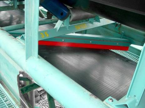 Diagonal Plow Belt Cleaner 1 JIMWAY Diagonal Plow Belt Cleaner