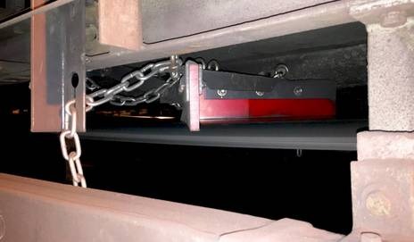 V-Plow Cleaner 1 JIMWAY V-Plow Belt Cleaner